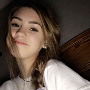 Meet your Posher, Lexi